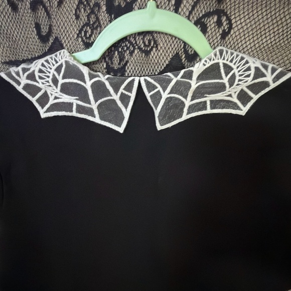 Preloved: Killstar Black Top with White Web Collar size XXL - Picture 8 of 9